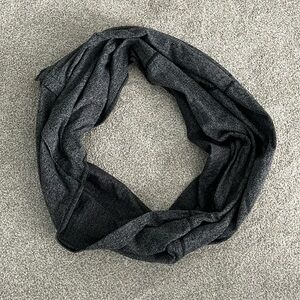 LululemonVinyasa Scarf